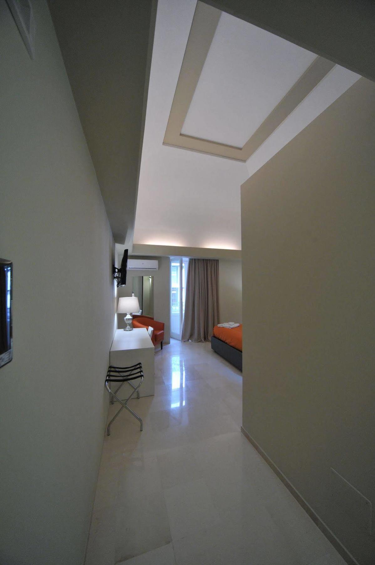 לינה וארוחת בוקר בארי Gatto Bianco House מראה חיצוני תמונה